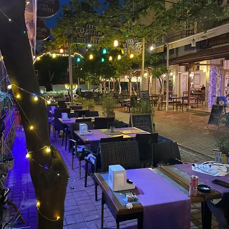 Ξενοδοχείο με διαμερίσματα Agora Boutique Αλάνια